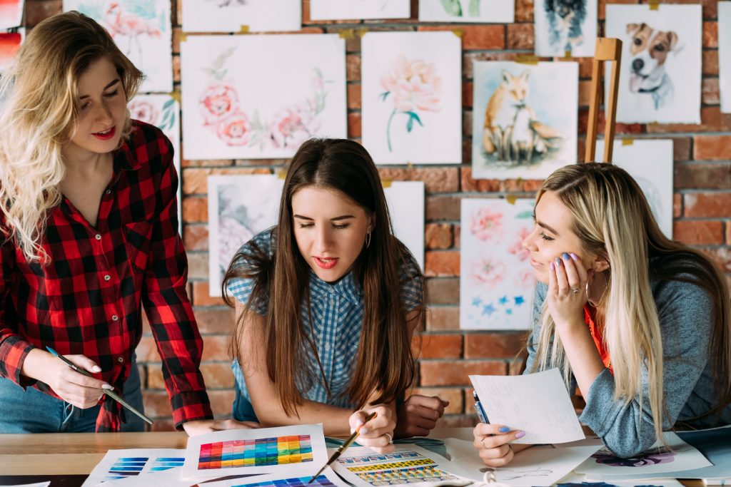 teen girl therapy at Refuge Girls Academy in Indiana